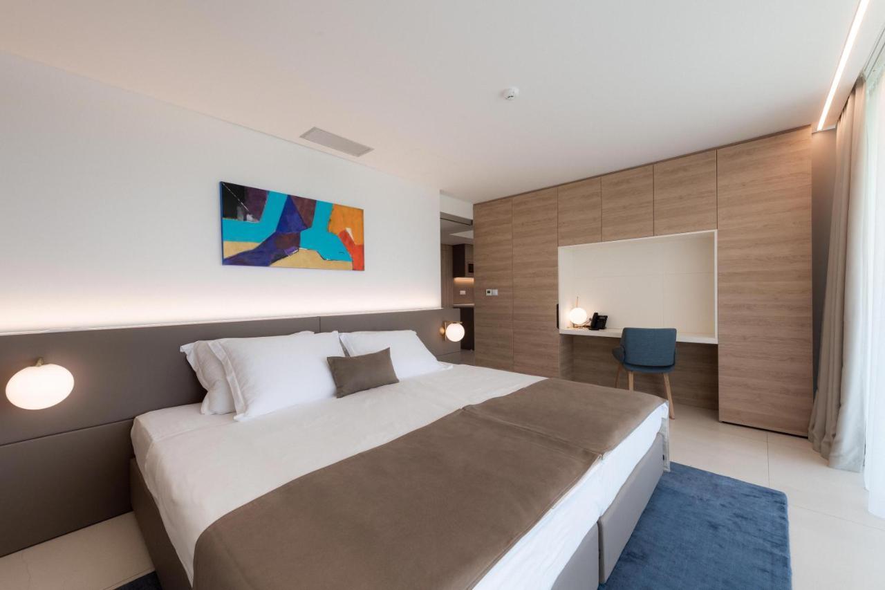 Aparthotel Joel Novalja Extérieur photo