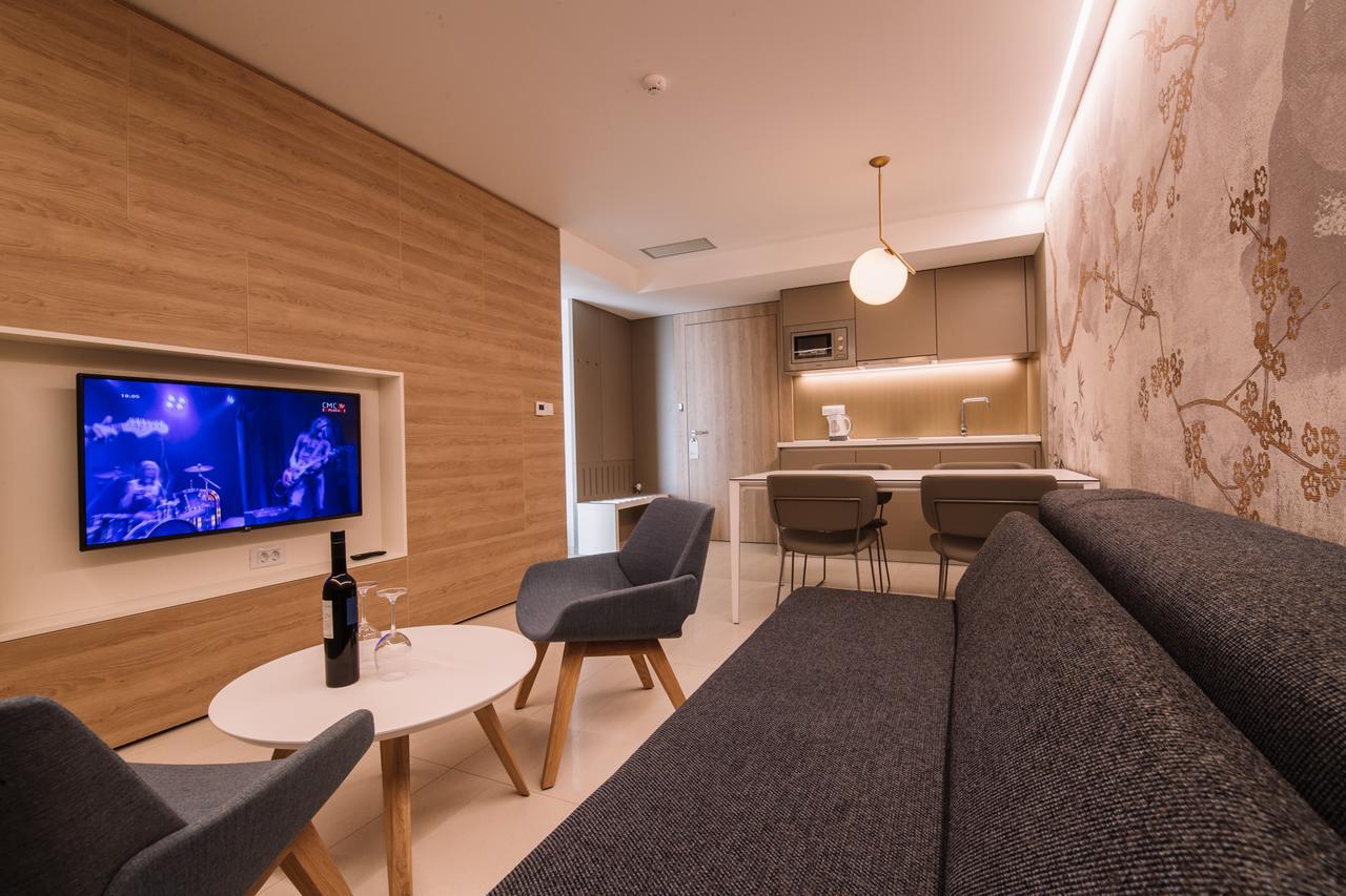 Aparthotel Joel Novalja Extérieur photo